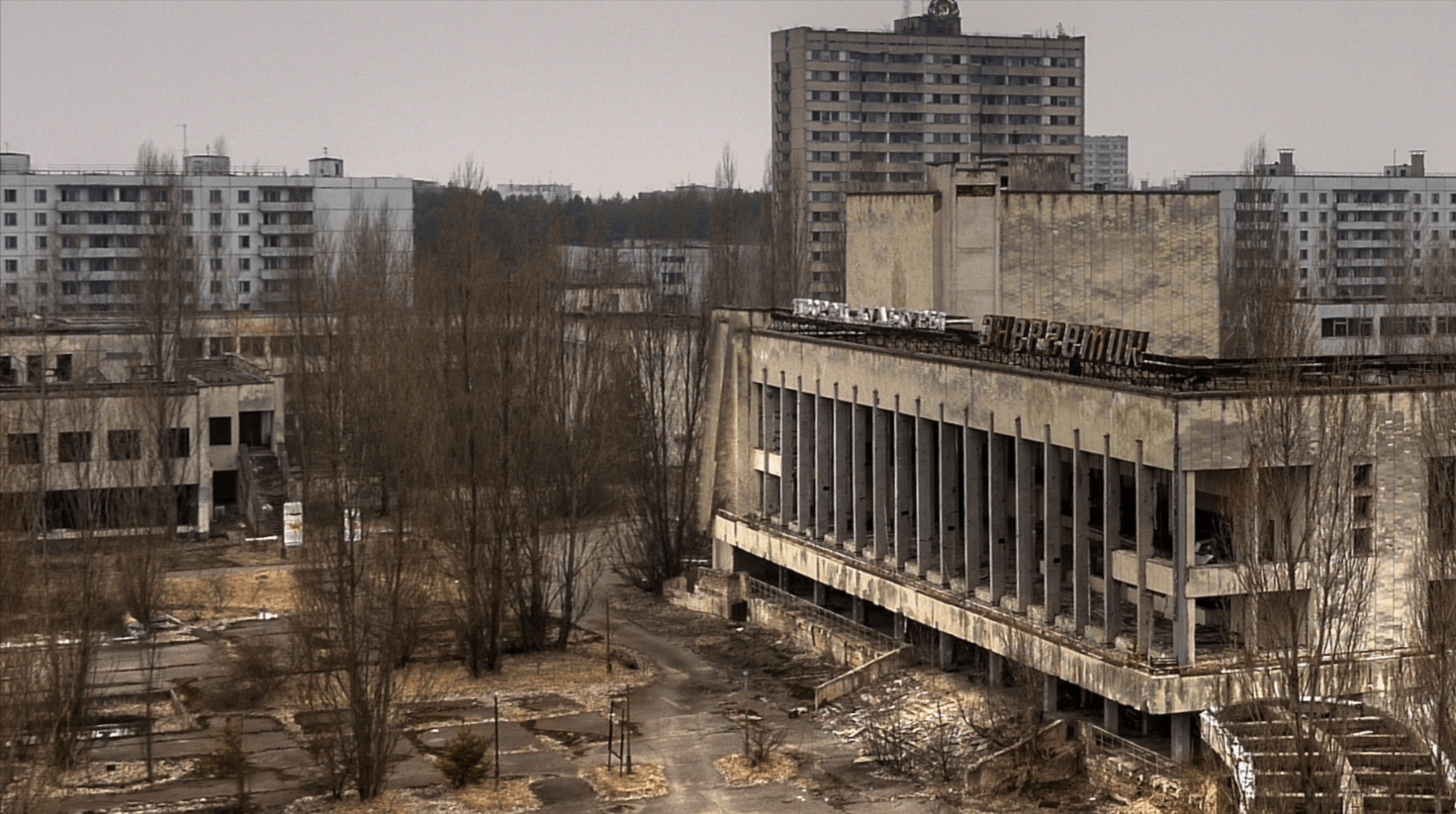 A Ghost Town Experience: Touring the Forgotten Streets of Pripyat (Chernobyl Exclusion Zone)